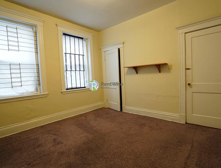 Photo of 159 Kelton Street