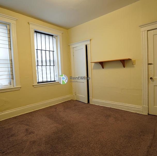 Photo of 159 Kelton Street