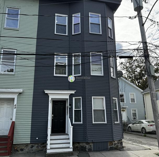 Photo of 33 Adamson St