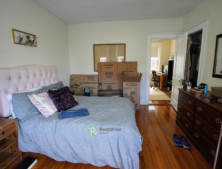 Photo of 1191 Boylston Street