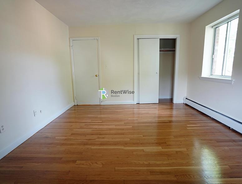 Photo of 84 Gardner St
