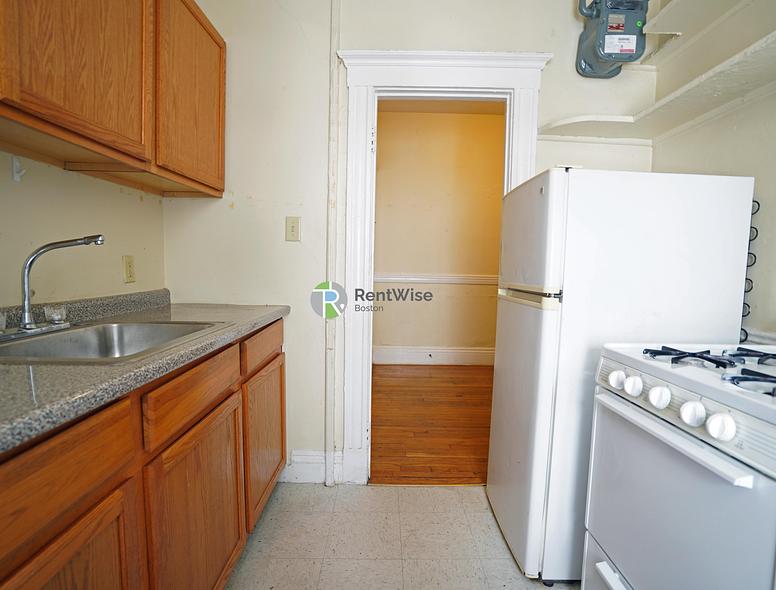 Photo of 159 Kelton Street
