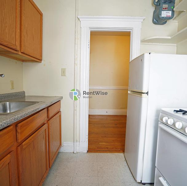Photo of 159 Kelton Street