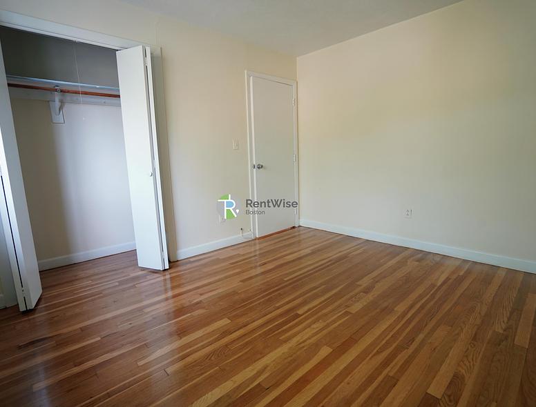 Photo of 84 Gardner St