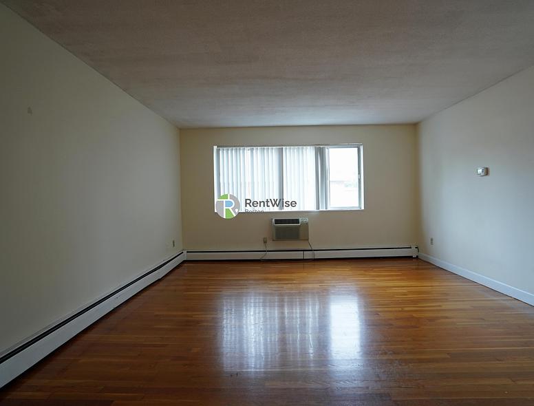 Photo of 90 Gardner St
