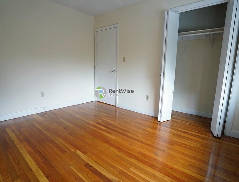 Photo of 90 Gardner St