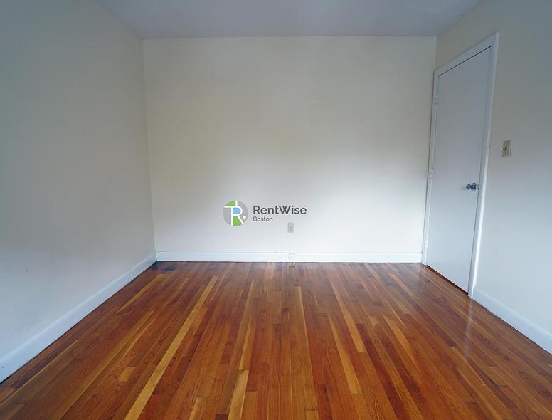 Photo of 90 Gardner St
