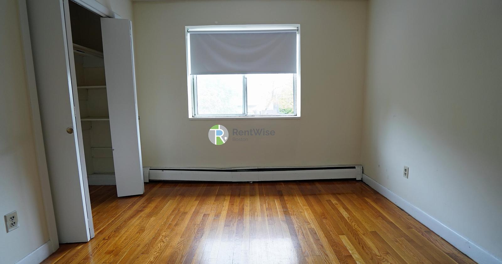Photo of 90 Gardner St