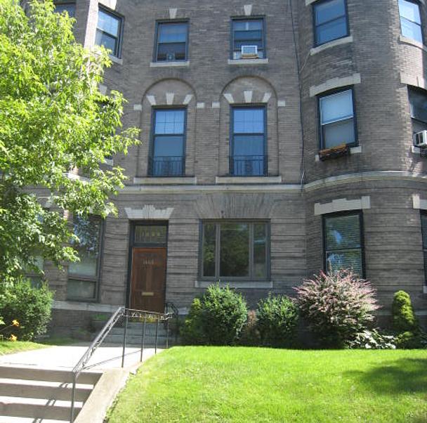 Photo of 1689 Beacon Street