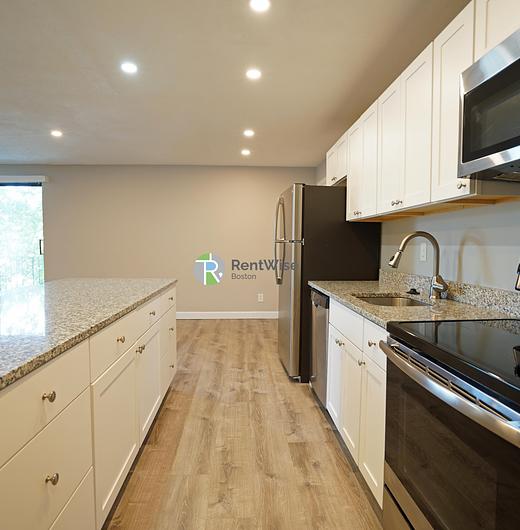 Photo of 404 Langley Road