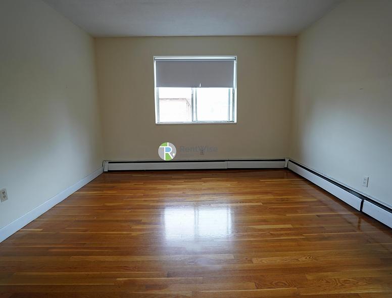 Photo of 90 Gardner St