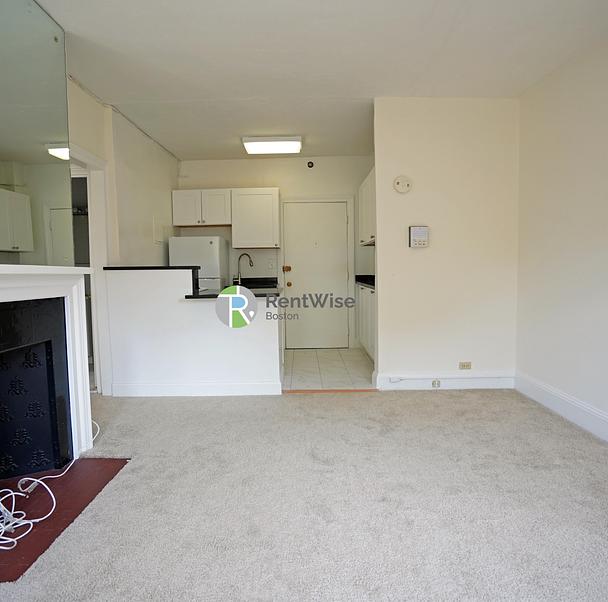 Photo of 1223 Beacon Street