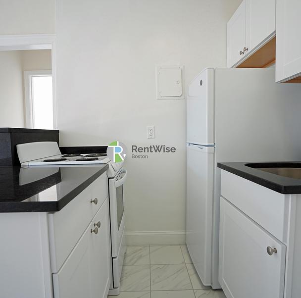 Photo of 1223 Beacon Street