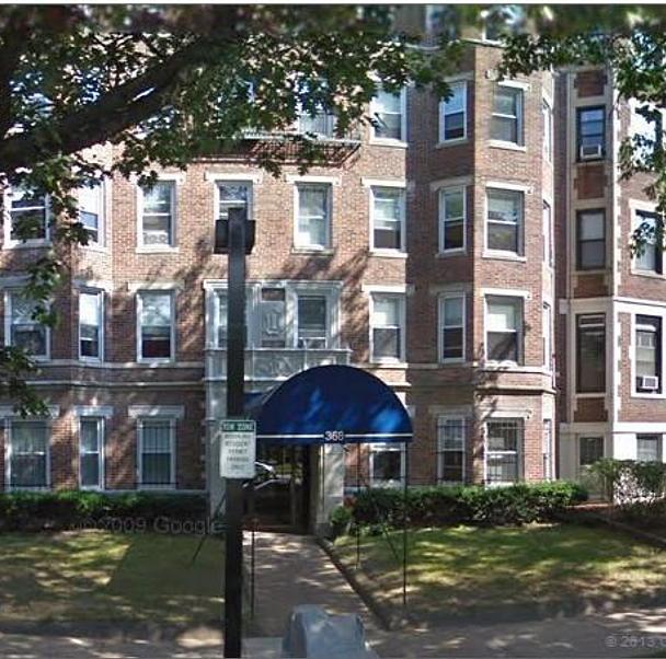 Photo of 368 Riverway