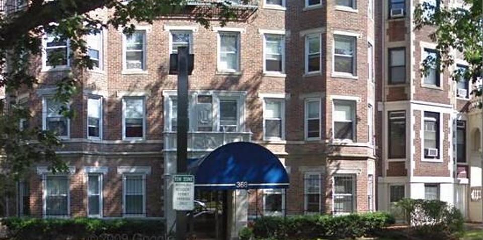 Photo of 368 Riverway