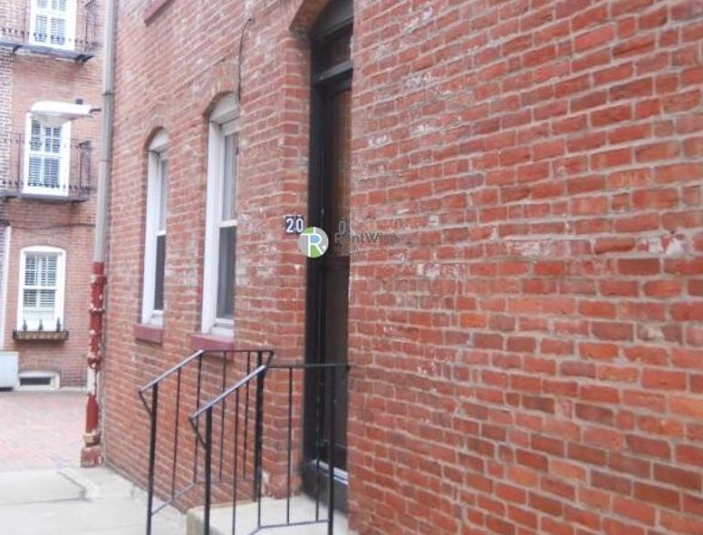 Photo of 20 Hanover Avenue