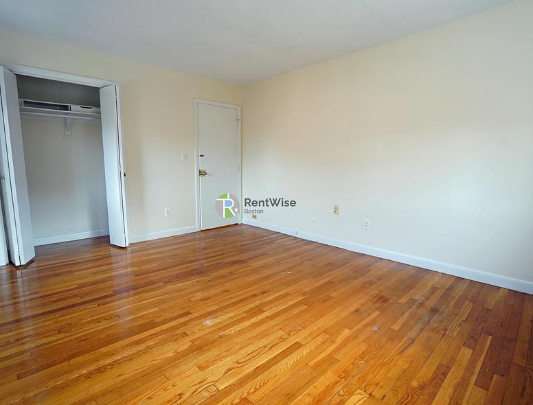 Photo of 88 Gardner St