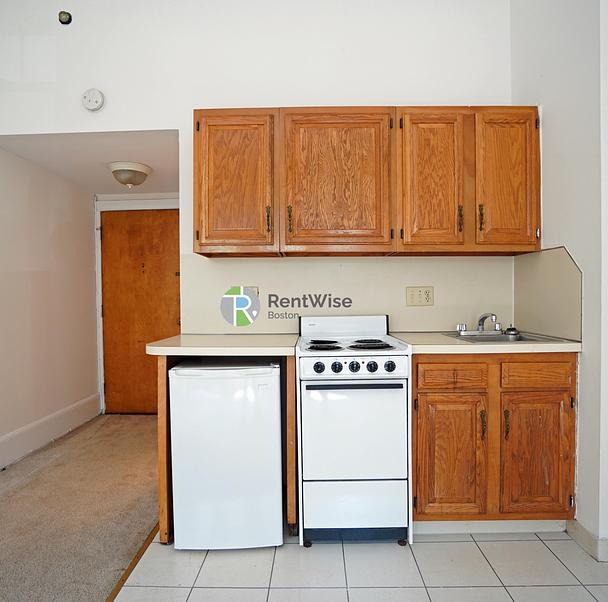 Photo of 1223 Beacon Street