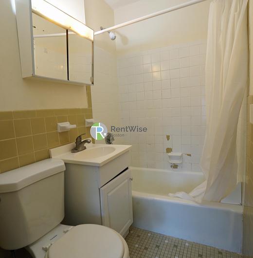Photo of 59 South Huntington Avenue