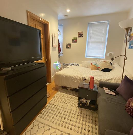 Photo of 20 Hanover Avenue