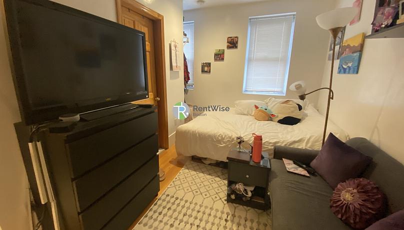 Photo of 20 Hanover Avenue