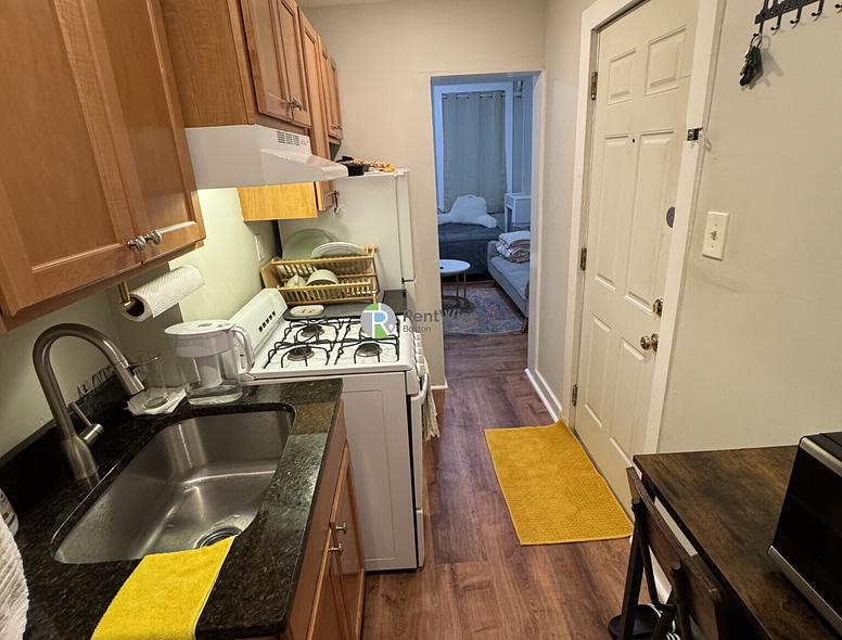 Photo of 70 Joy St