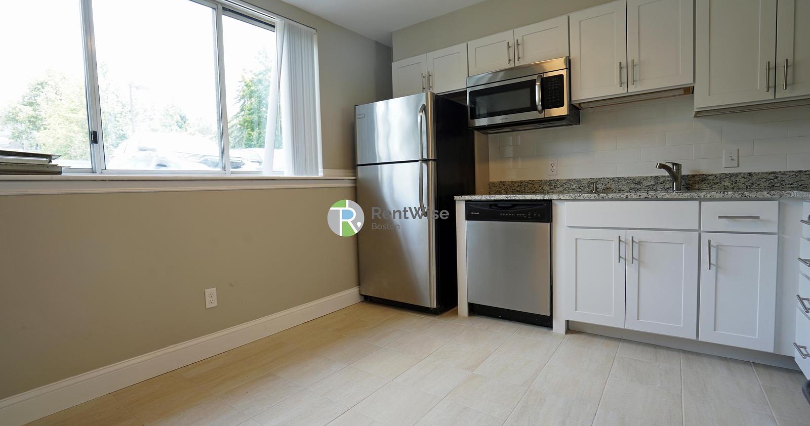 Photo of 140 North Beacon Street