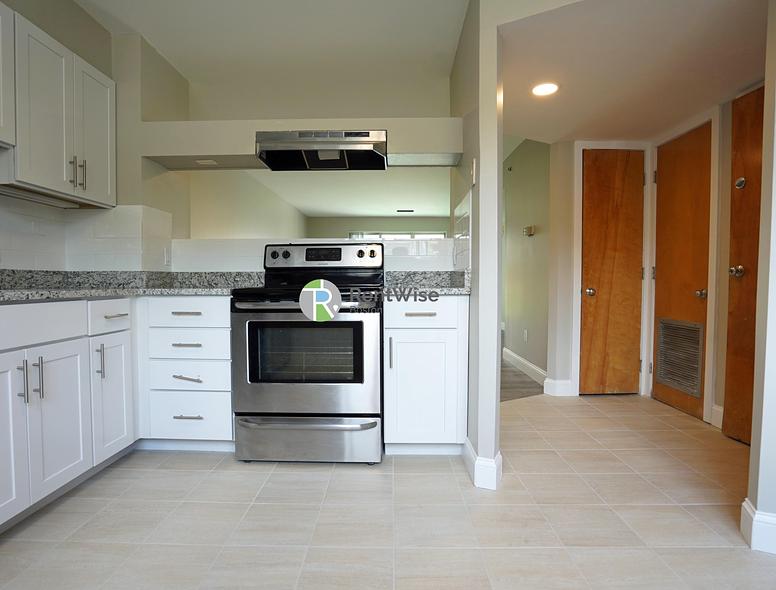 Photo of 140 North Beacon Street
