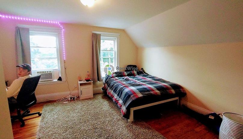 Photo of 89 Winthrop St
