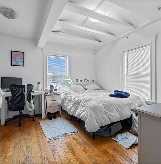 Photo of 78 Bowdoin Street