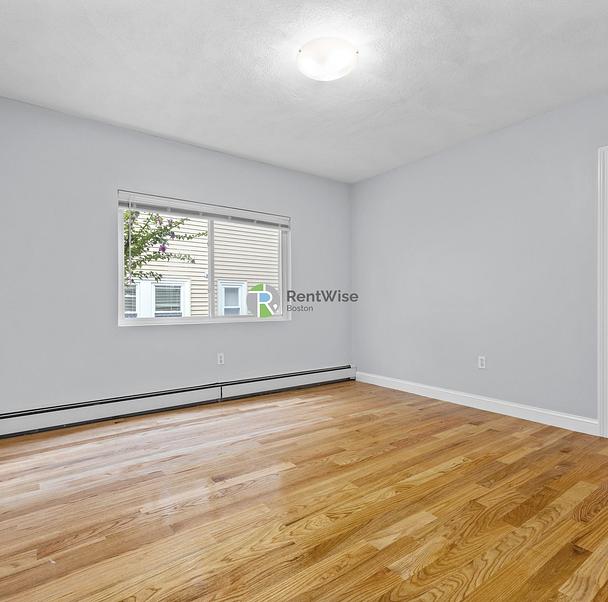 Photo of 17 Tesla Avenue