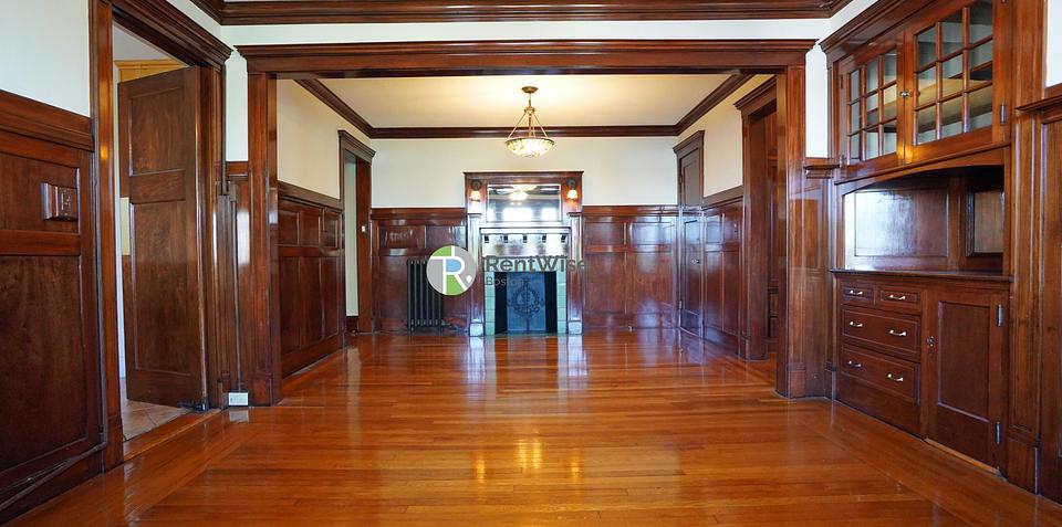 Photo of 452 Park Drive