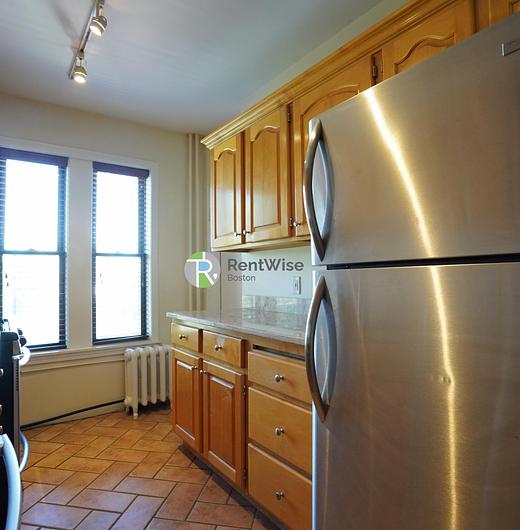 Photo of 452 Park Drive