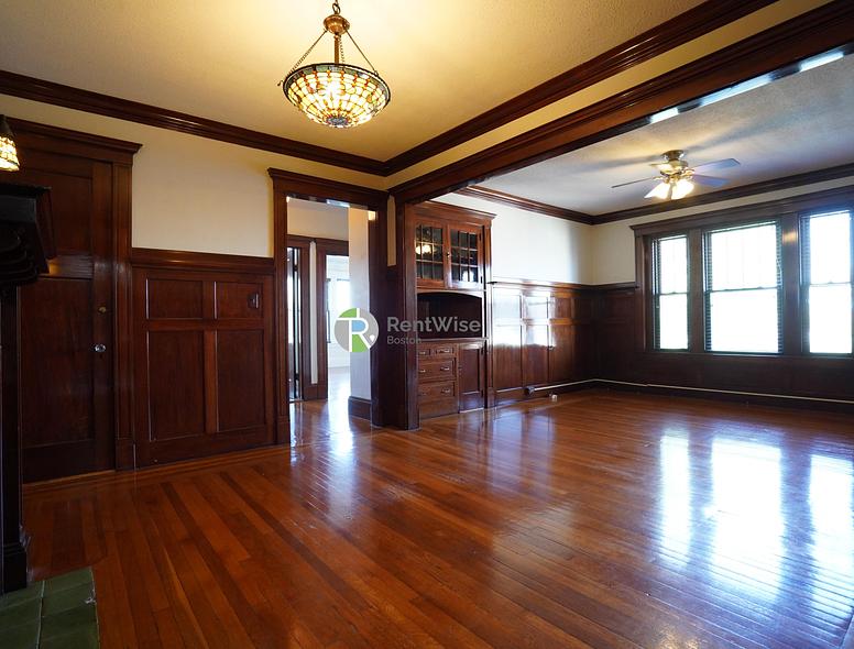Photo of 452 Park Drive