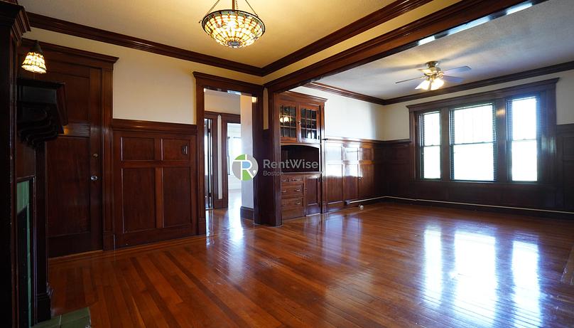 Photo of 452 Park Drive