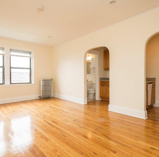 Photo of 123 Highland Ave