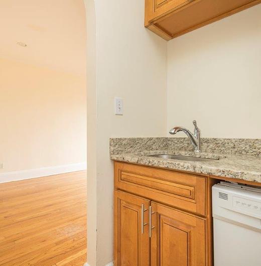 Photo of 123 Highland Ave