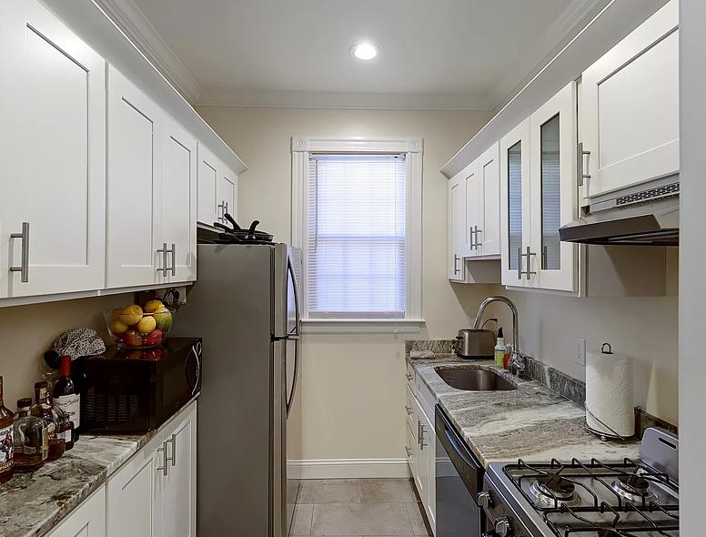 Photo of 15 Glenville Avenue