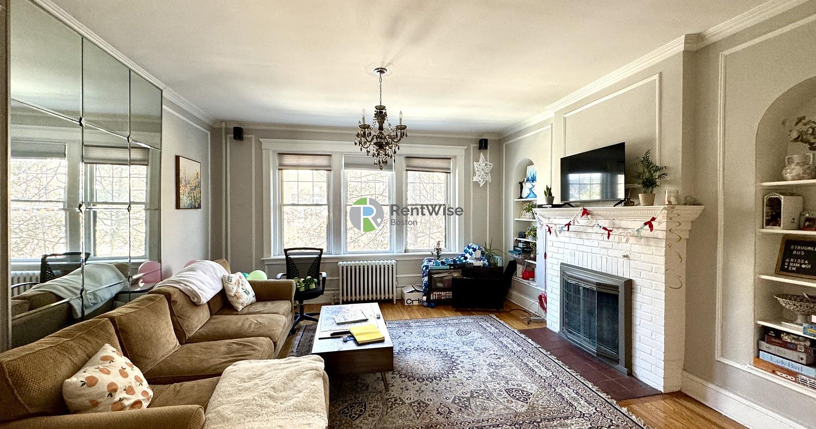 Photo of 399 Washington Street