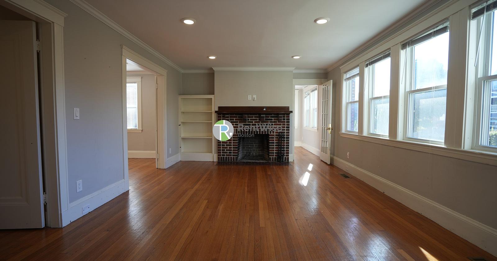 Photo of 651 Washington Street
