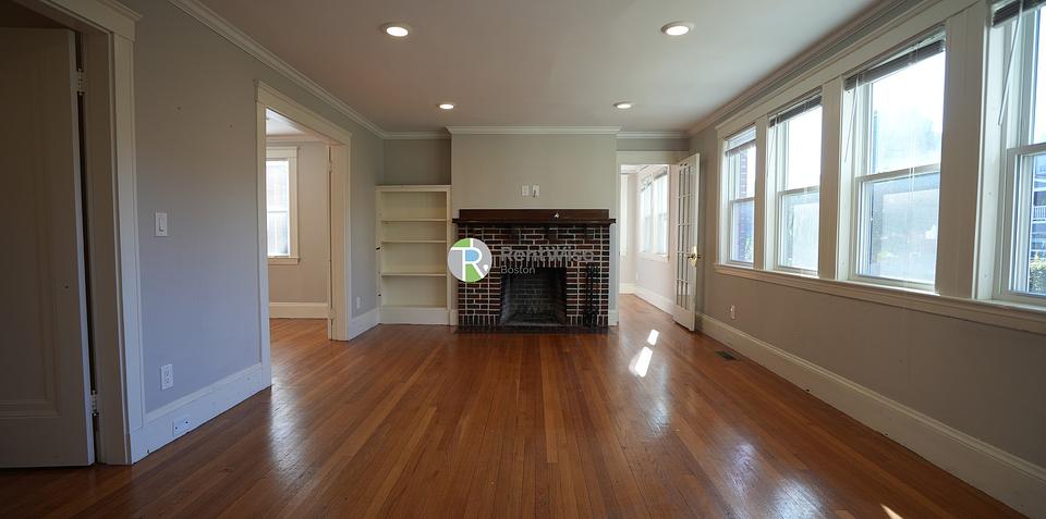 Photo of 651 Washington Street