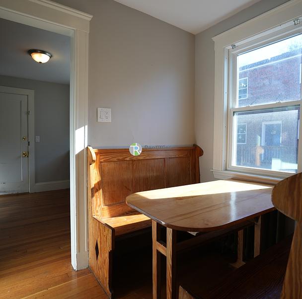 Photo of 651 Washington Street