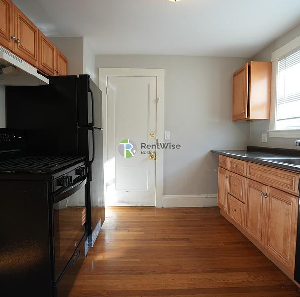 Photo of 651 Washington Street