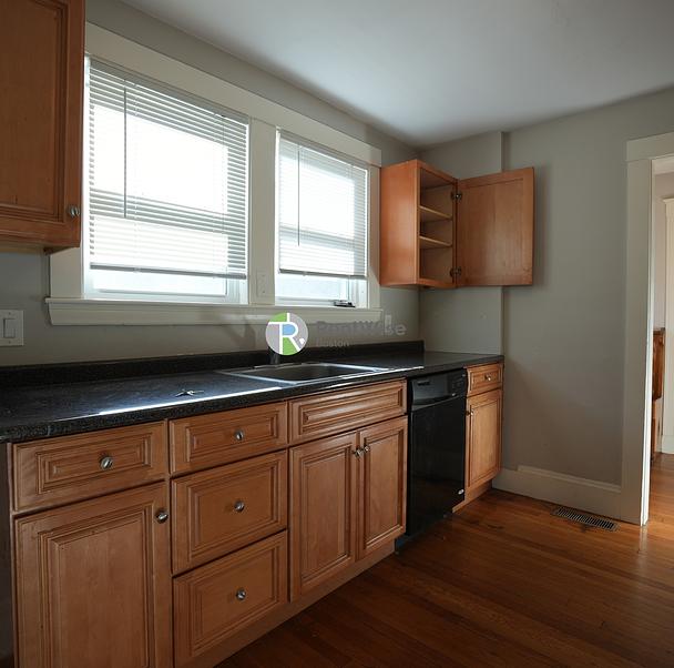 Photo of 651 Washington Street