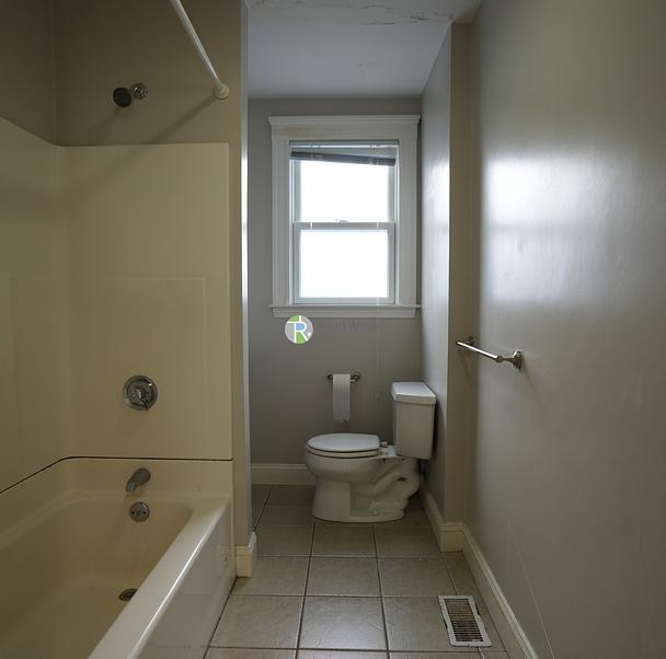 Photo of 651 Washington Street