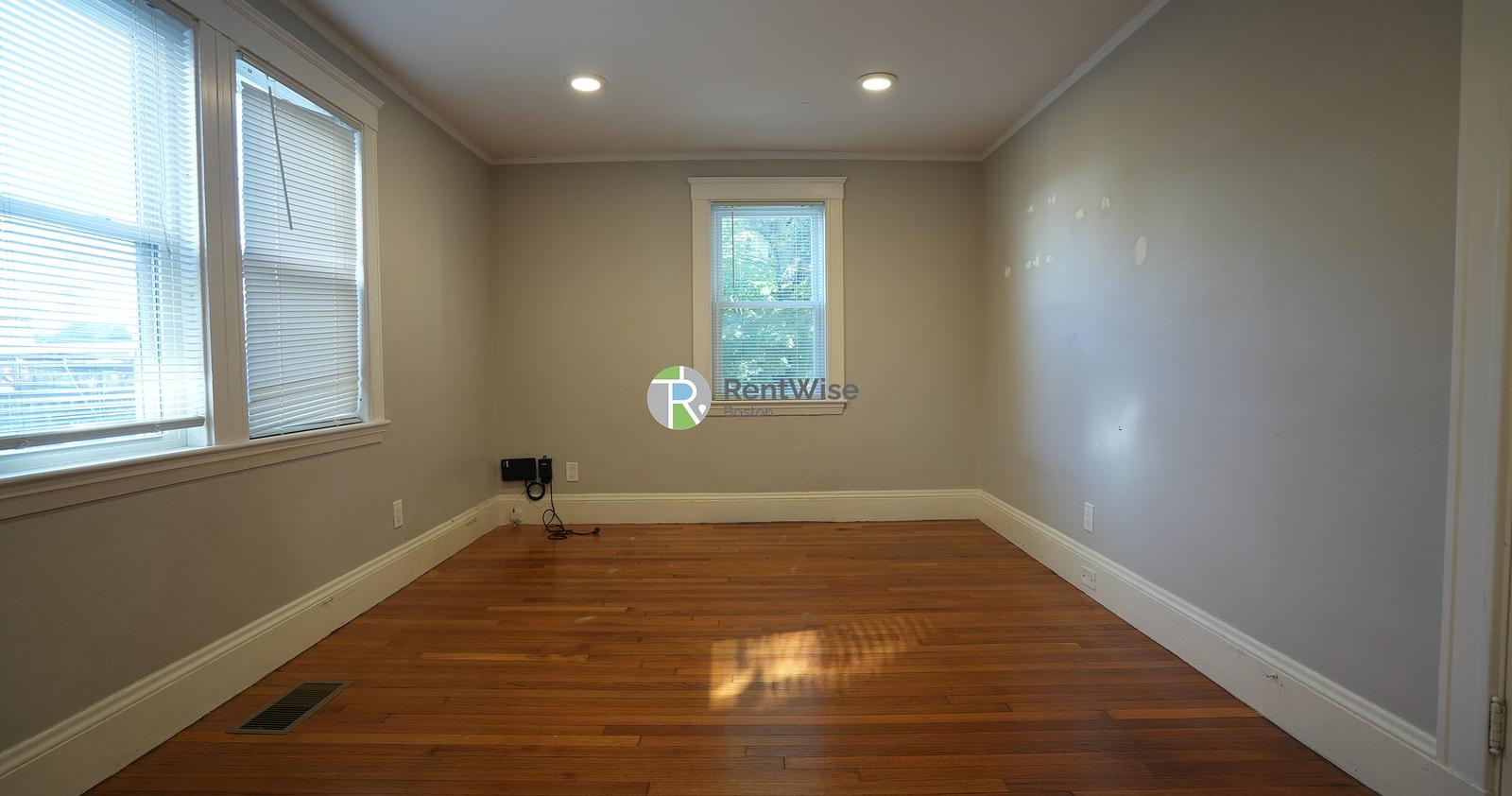 Photo of 651 Washington Street