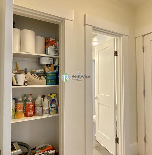 Photo of 319 Columbia St.