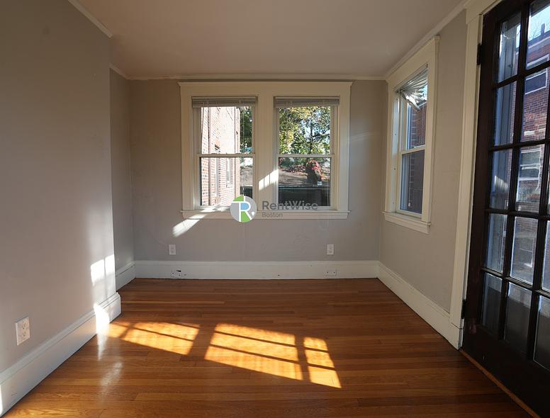 Photo of 651 Washington Street