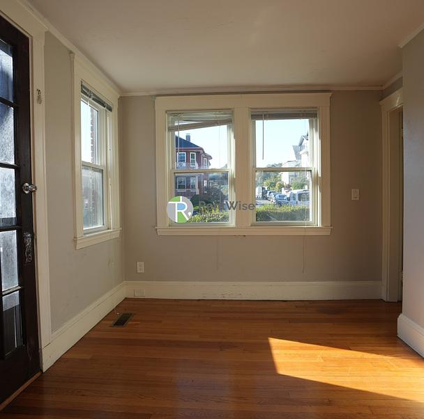 Photo of 651 Washington Street