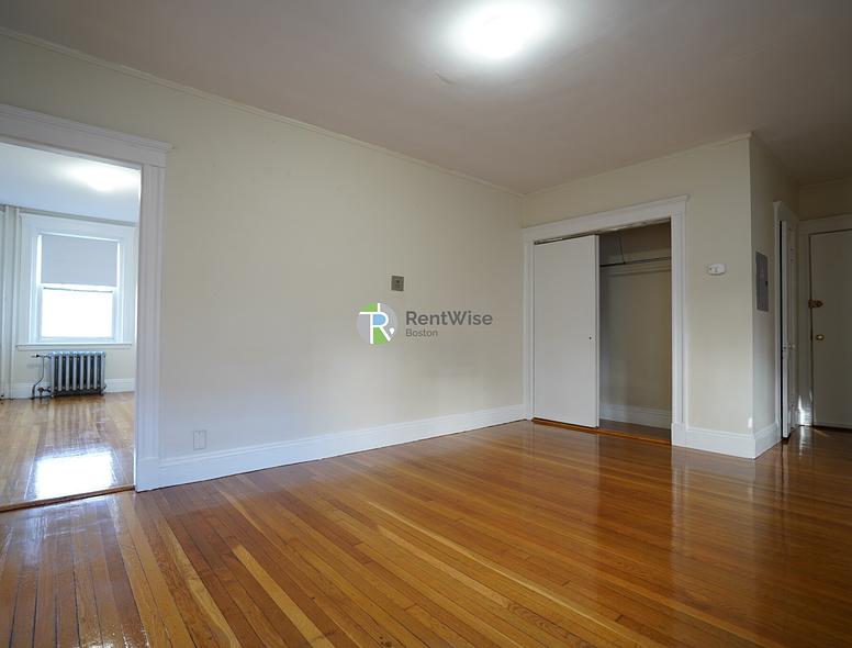 Photo of 1171 Boylston Street